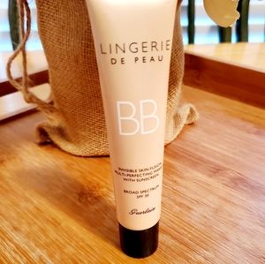 Lingerie de Peau BB Cream SPF 30